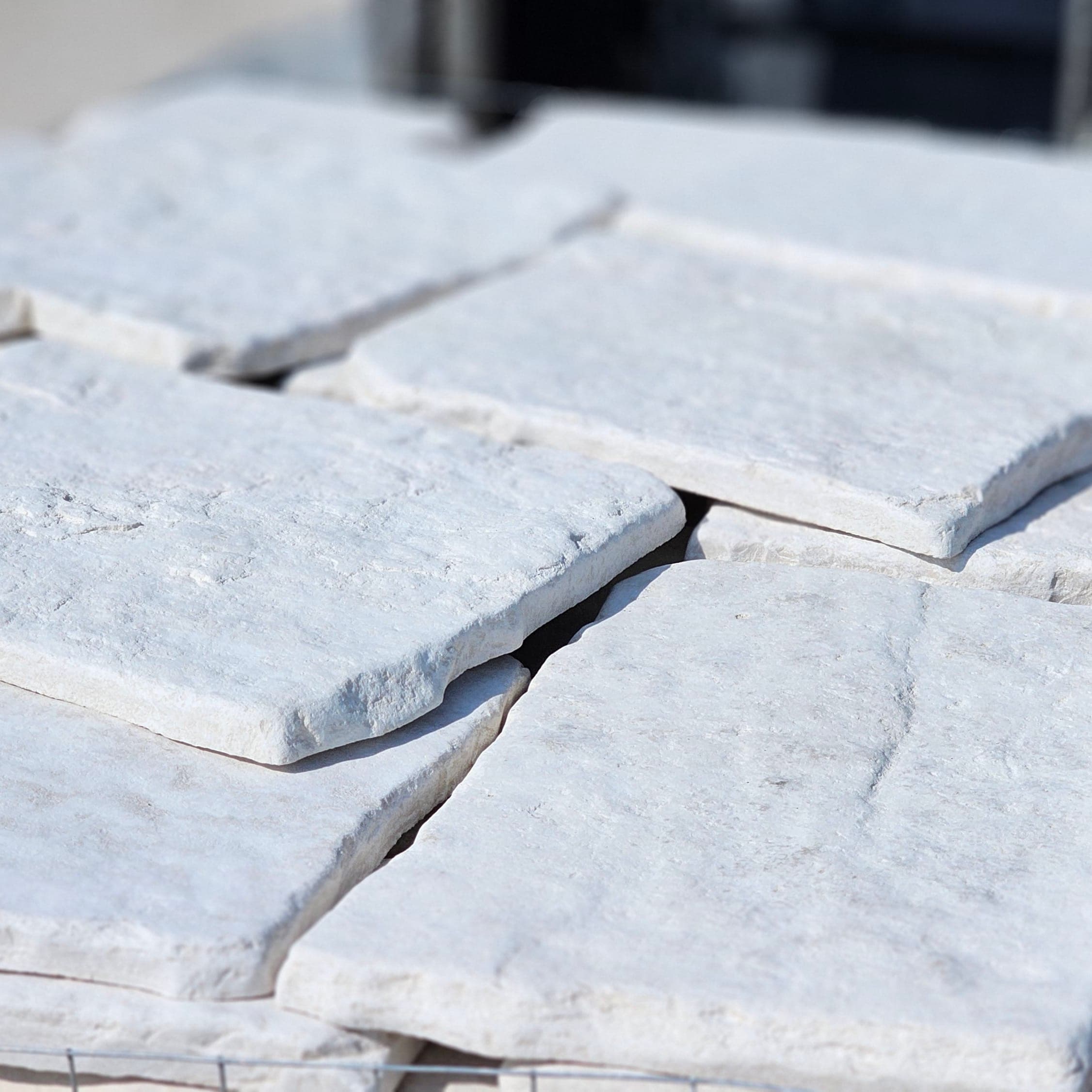 Squadrato anticato retrosegato